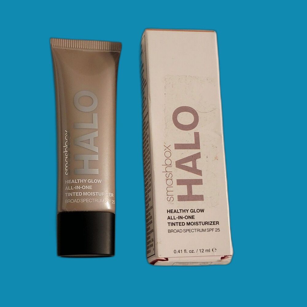 Smashbox HALO Lightweight Tinted Moisturizer and Primer in one